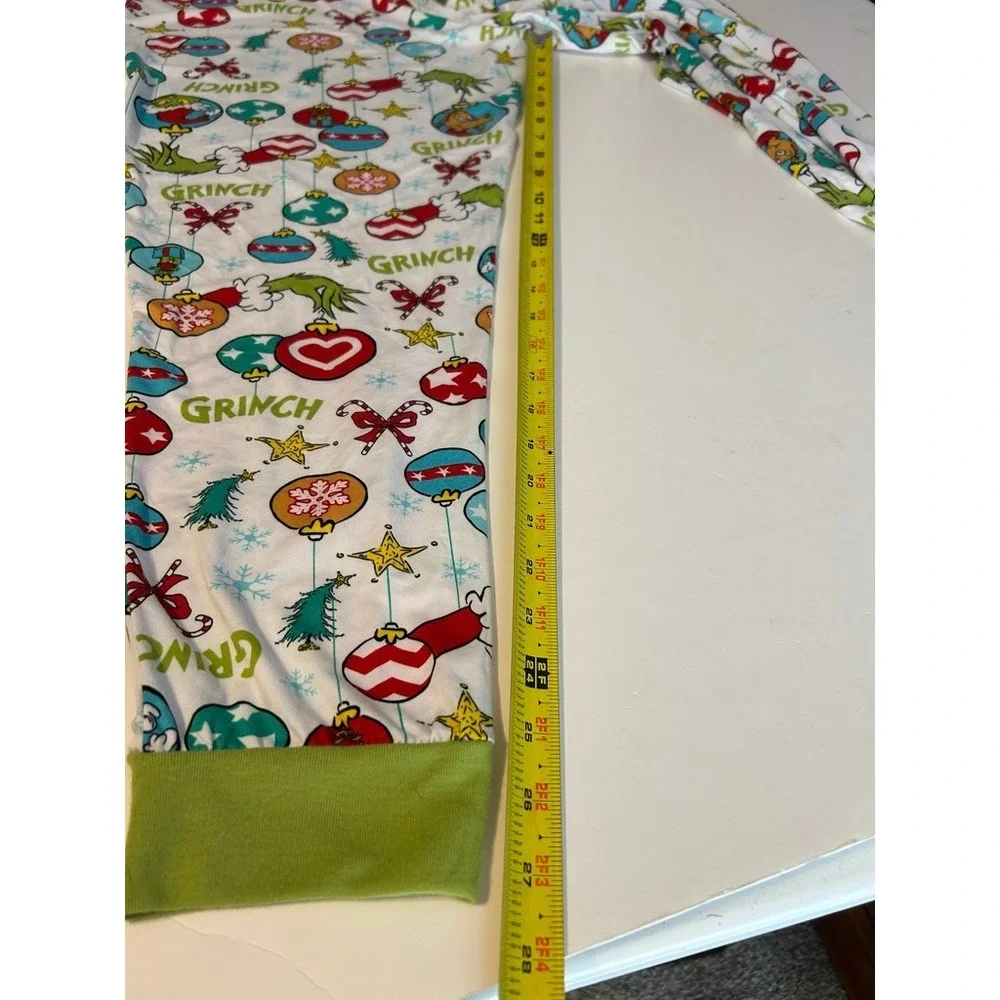 Dr Seuss The Grinch Pajama Set Girls XL 16-18 Nostalgic Christmas Holiday 2 Pc